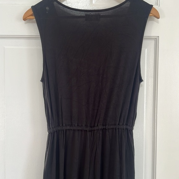 Women’s black size small sleeveless one piece jumper with tight waist - Picture 5 of 7
